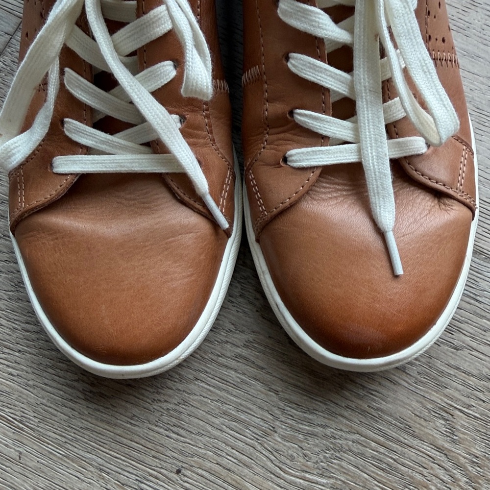 EUC Josef Seibel 'Caren' (Cognac / Camel / Ivory) Sneaker in 37 Retail: $160 - Picture 8 of 16